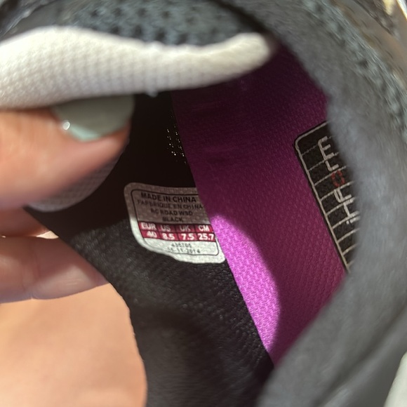 Bontrager spin cycle shoes - Picture 3 of 3